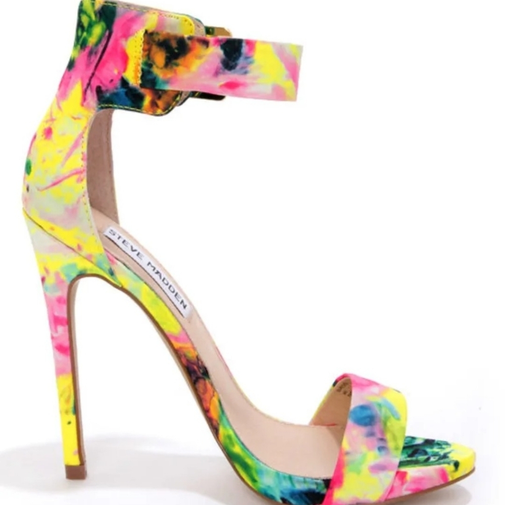 Steve Madden Women's Vibrant Floral Heels